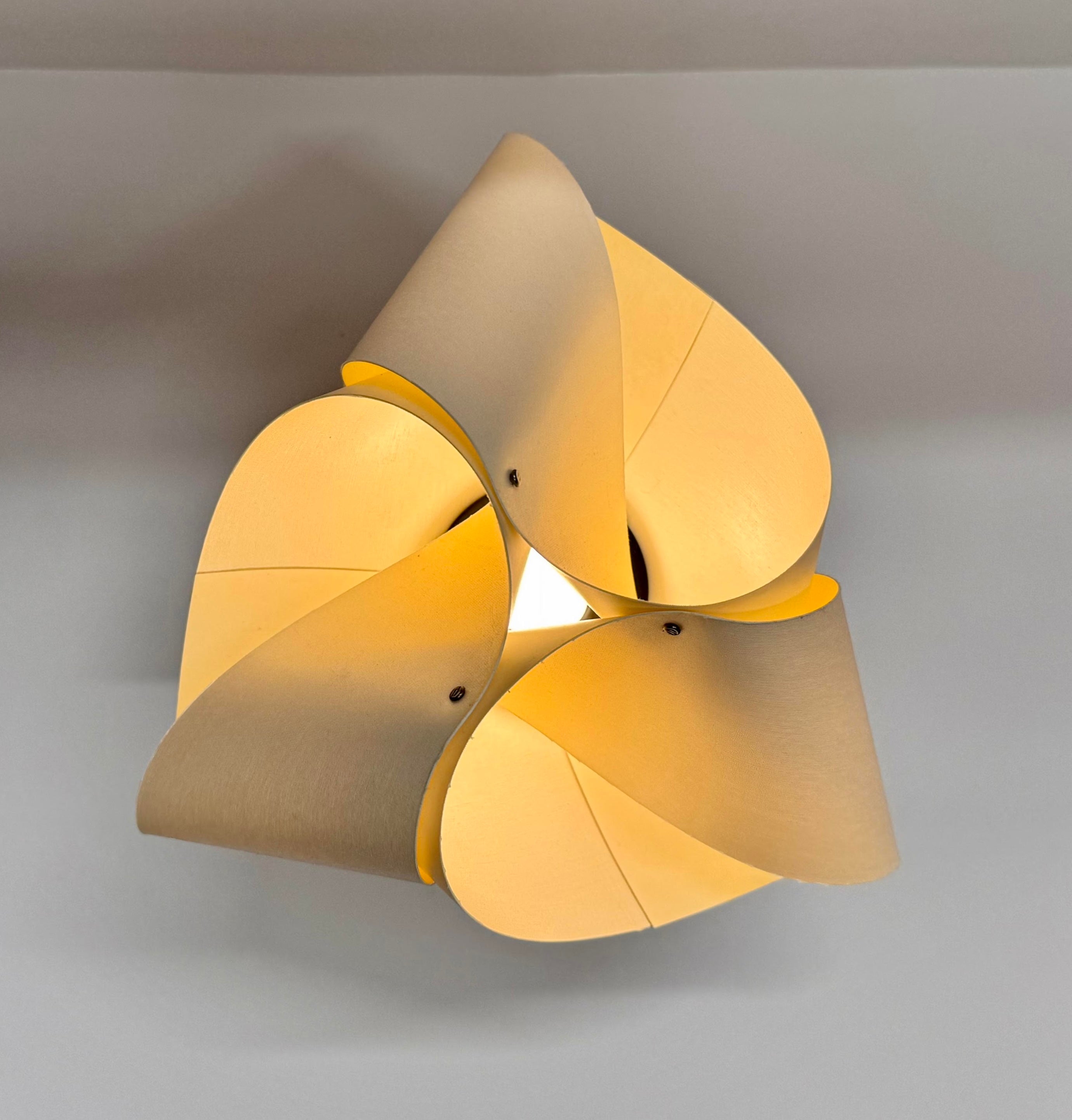 Mini Möbius, Creme Edition